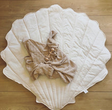 Load image into Gallery viewer, Luxe Shell Play Mat
