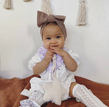 Load image into Gallery viewer, Top Knot Bows