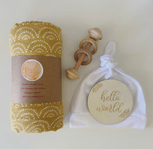 Load image into Gallery viewer, Rainbow Dot Gift Box