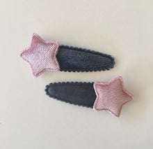 Load image into Gallery viewer, Velvet Star Clips