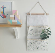 Load image into Gallery viewer, Linen Storage Pouch